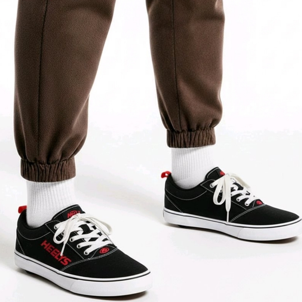 Heelys Pro 20 Skate Shoes - Black/Red/White Men's 7 Women's 8.5